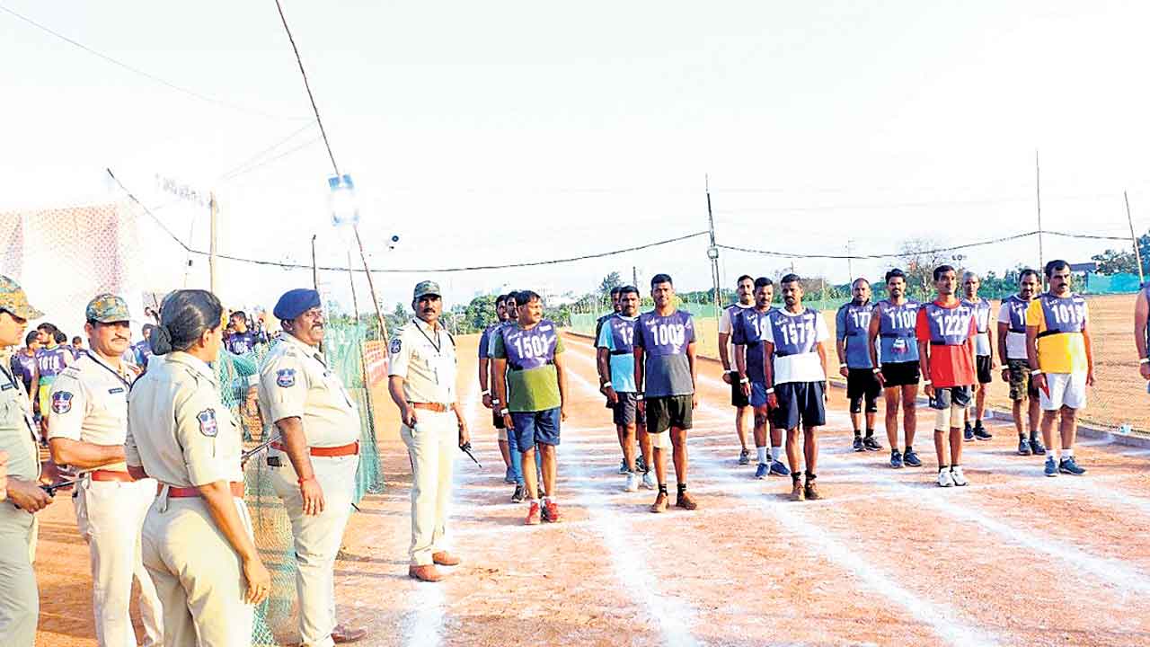 కొనసాగుతున్న ఫిజికల్‌ ఈవెంట్స్‌