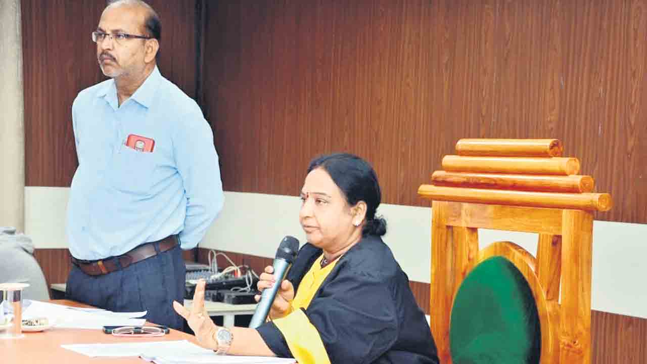 ఖమ్మం నగరాభివృద్ధి రాష్ర్టానికే ఆదర్శం