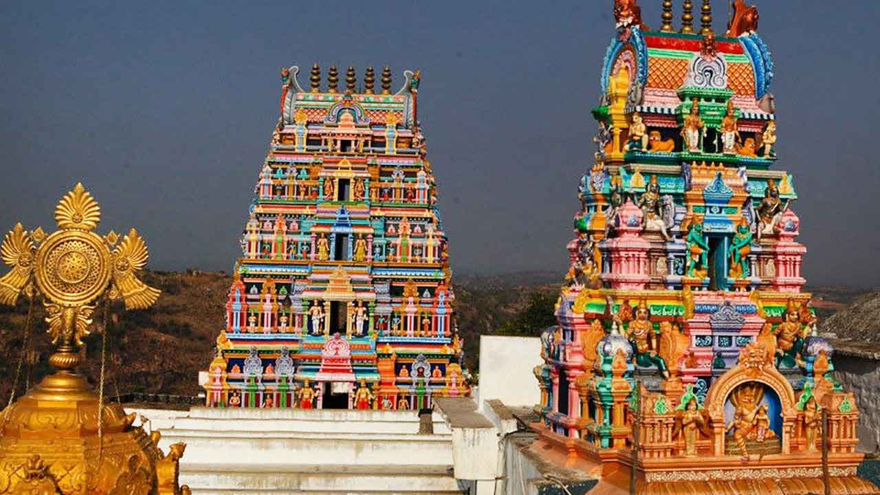 గుట్టలో ధనుర్మాస ఉత్సవాలకు శ్రీకారం