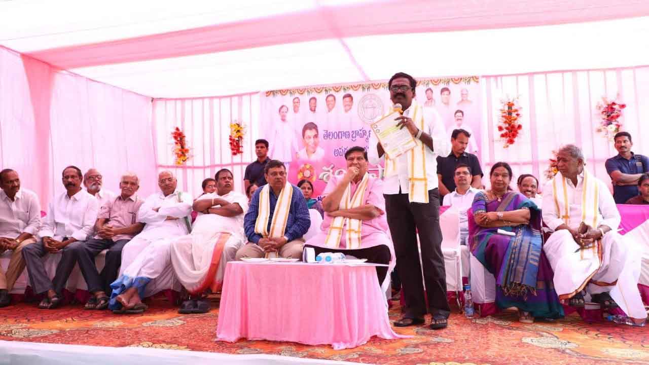 బ్రాహ్మణుల సంక్షేమానికి ఏటా రూ.100 కోట్లు