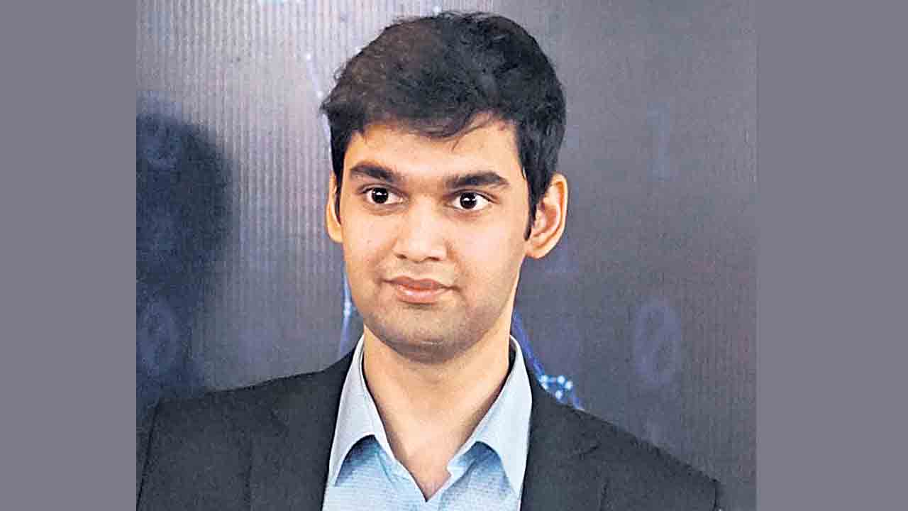 స్పెయిన్‌ చెస్‌ చాంప్‌ రిత్విక్‌