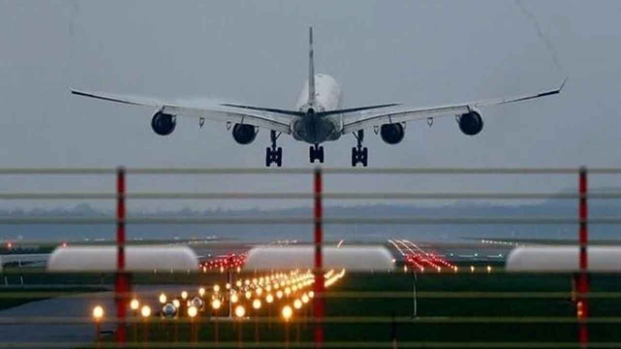 ‘బీఆర్‌ఎస్‌’ రష్‌.. విమాన సంస్థల జోష్‌!