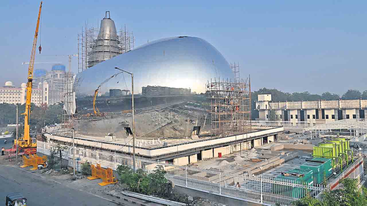 దేశానికి యువ శక్తి అవసరం