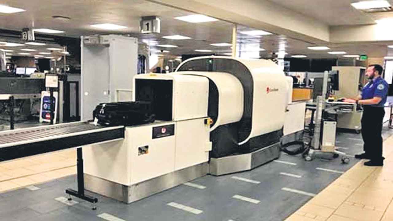 విమానాశ్రయాల్లో త్రీడీ స్కానర్లు