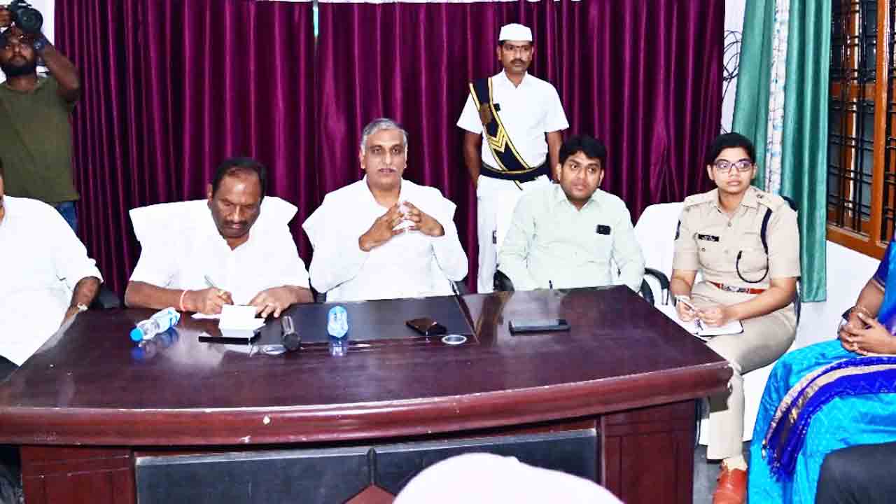 సీఎం టూర్‌ను సక్సెస్‌ చేయాలి