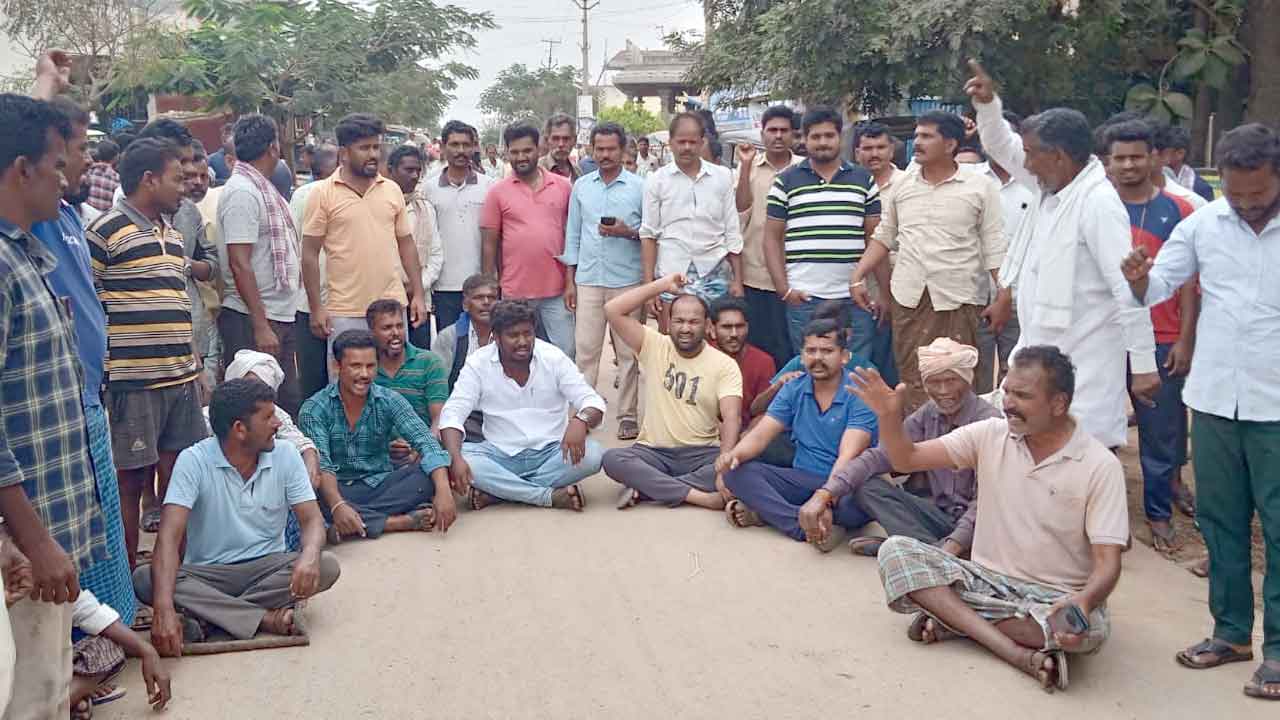 బాలికపై బాబాయి దారుణం