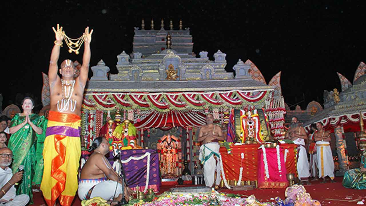 రామనగరలో కన్నుల పండువగా శ్రీనివాస కల్యాణం