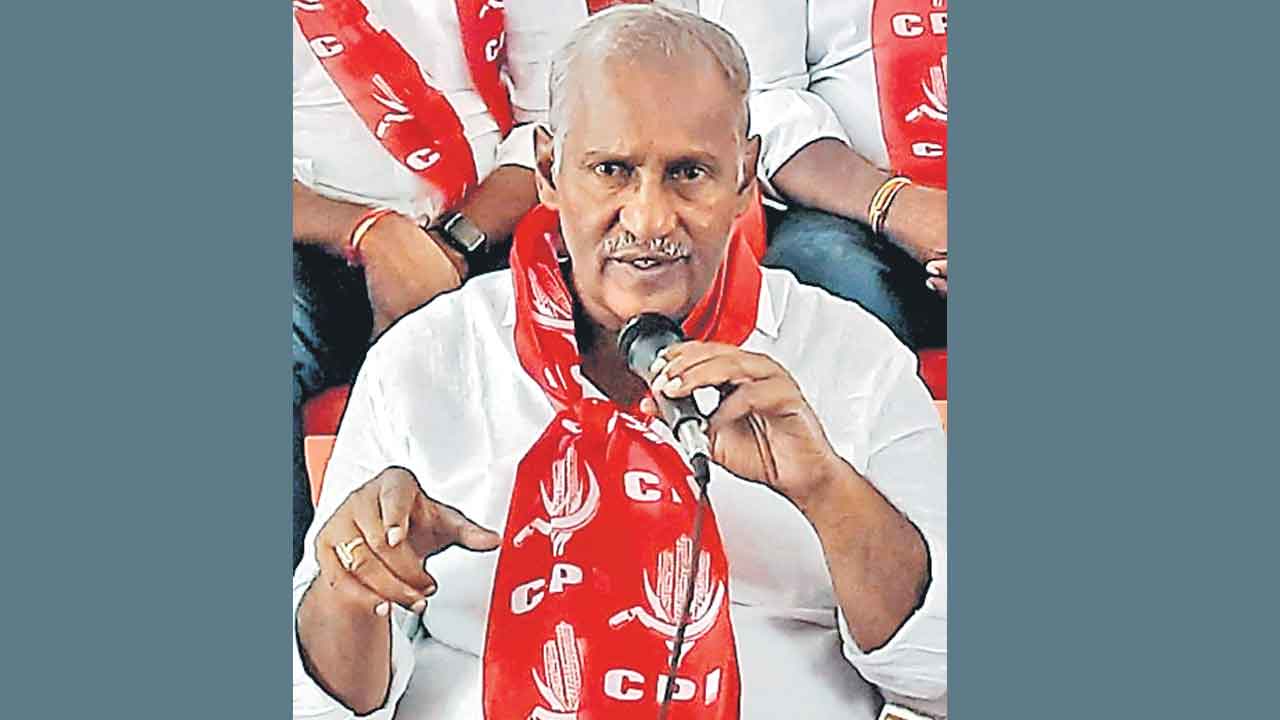 బీజేపీని ఎదుర్కొనే సత్తా బీఆర్‌ఎస్‌కే