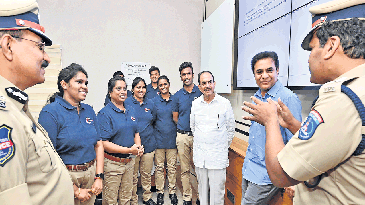 ఆపదలో ఉన్నవారి కోసం డ్రోన్లు పంపుదాం