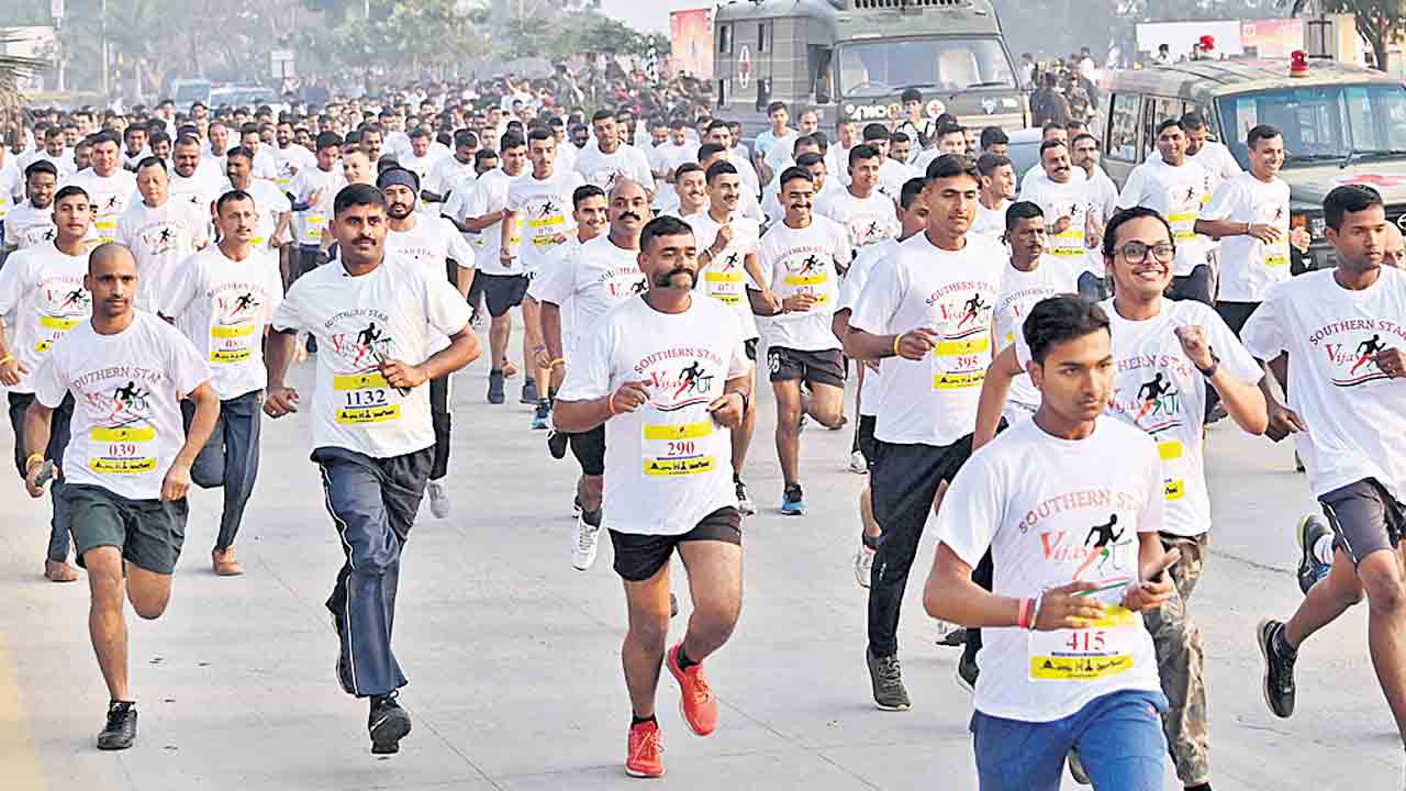 జయహో సైనికా.. నెక్లెస్‌ రోడ్‌లో రన్‌ ఫర్‌ సోల్జర్‌