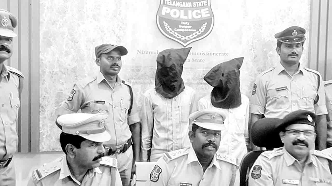 డబ్బులివ్వనందుకే హత్యలు