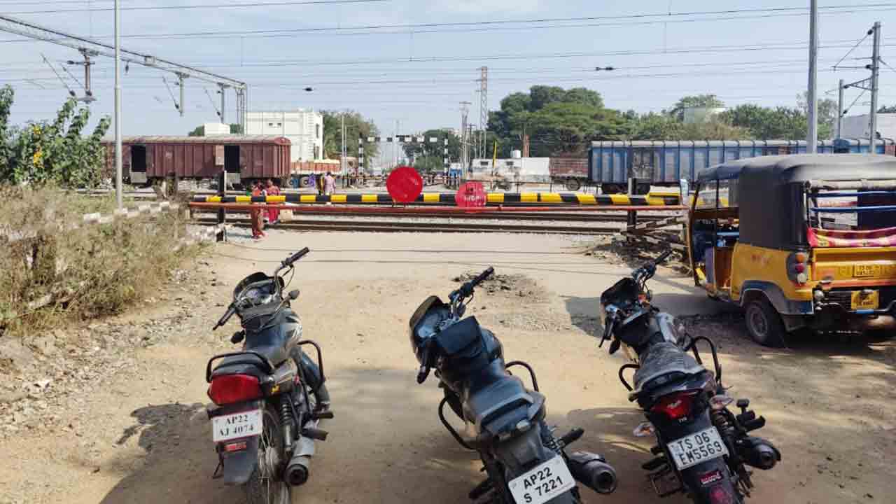 జడ్చర్ల ఆర్వోబీ పూర్తయ్యేనా!