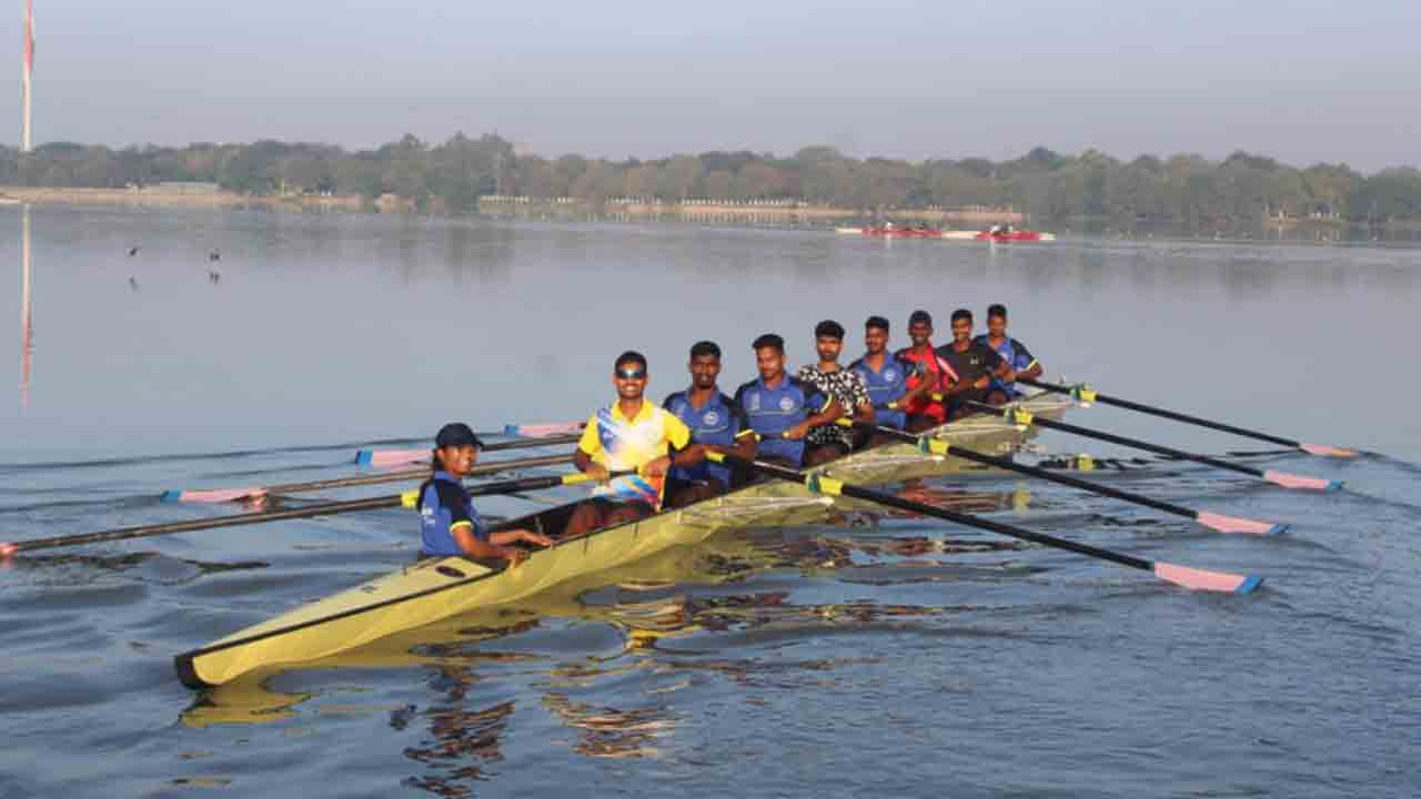 జాతీయ రోయింగ్‌షిప్‌లో సత్తా