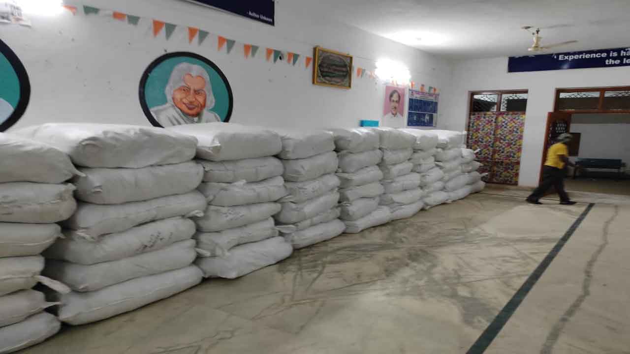 క్రైస్తవులకు సర్కార్‌ సాయం