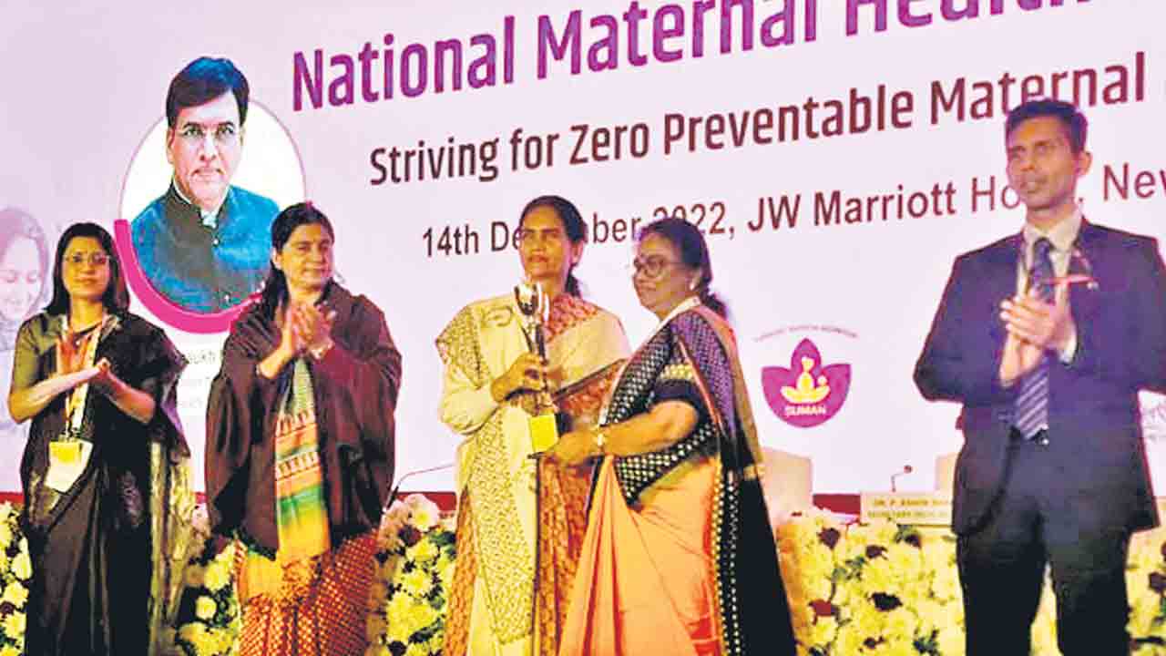 మాతాశిశు సంరక్షణలో తెలంగాణ భేష్‌