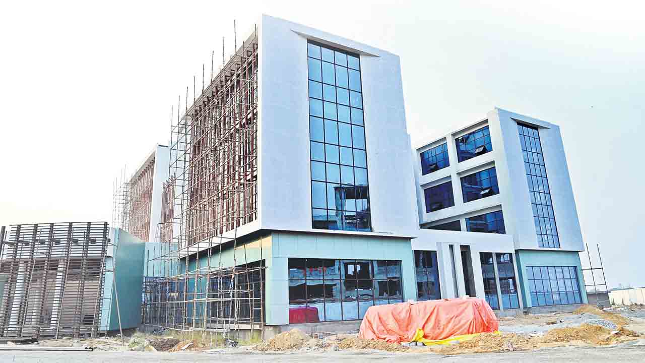 ఇందూరుకు ఐటీ కిరీటం