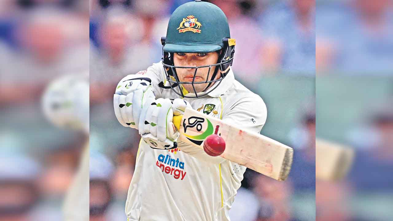 క్యారీ సెంచరీ