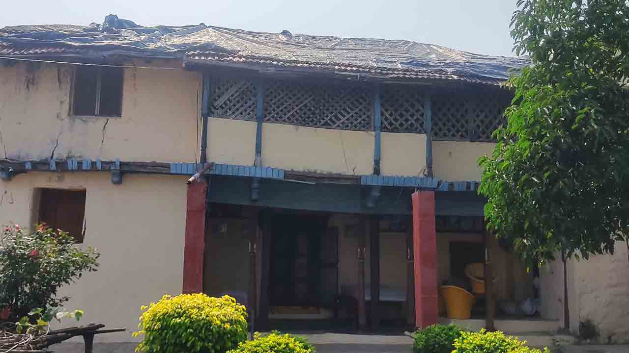 తరతరాల వైభవం.. చతుర్శాల భవనం