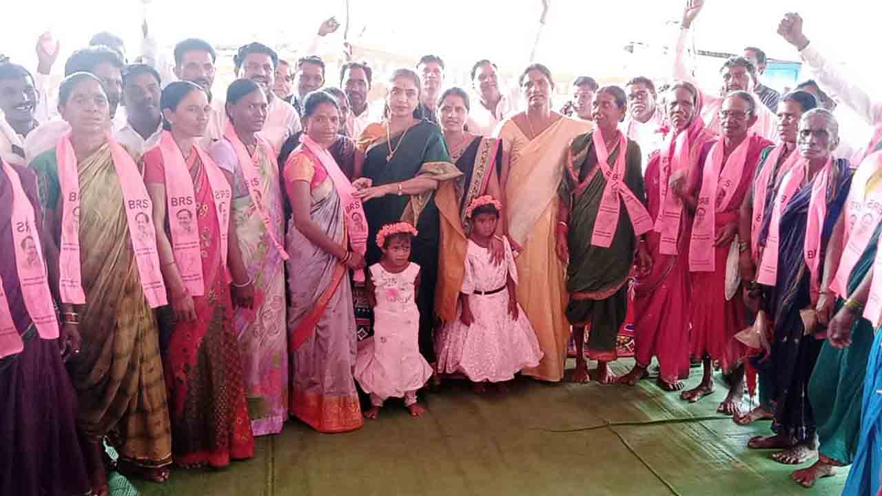 బీఆర్‌ఎస్‌తోనే అభివృద్ధి సాధ్యం