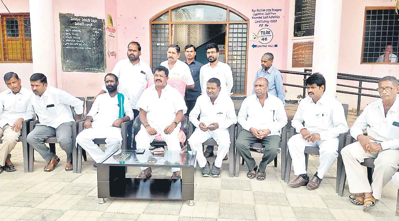 బీజేపీవి చిల్లర రాజకీయాలు