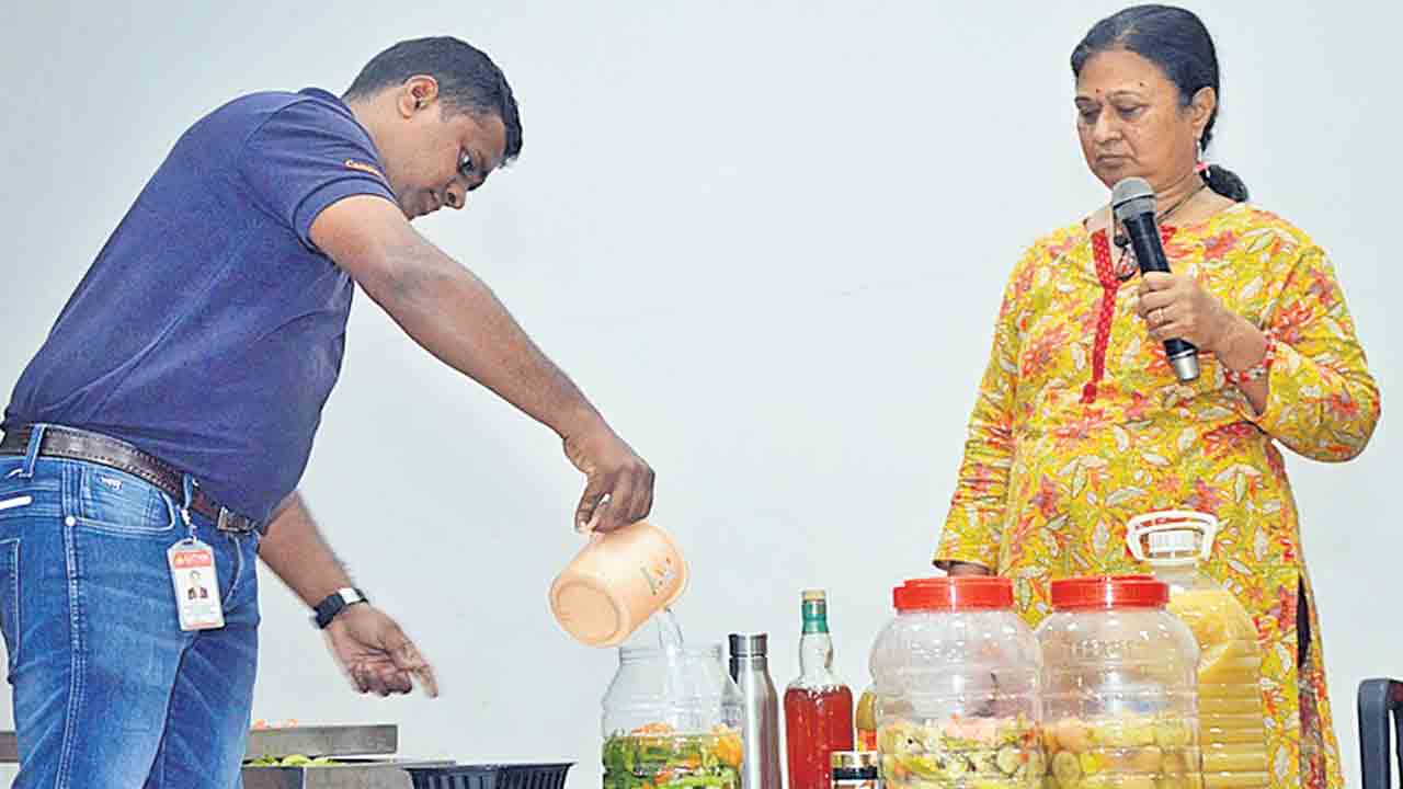 ఇంటి వ్యర్థాలు పునర్వినియోగించొచ్చు