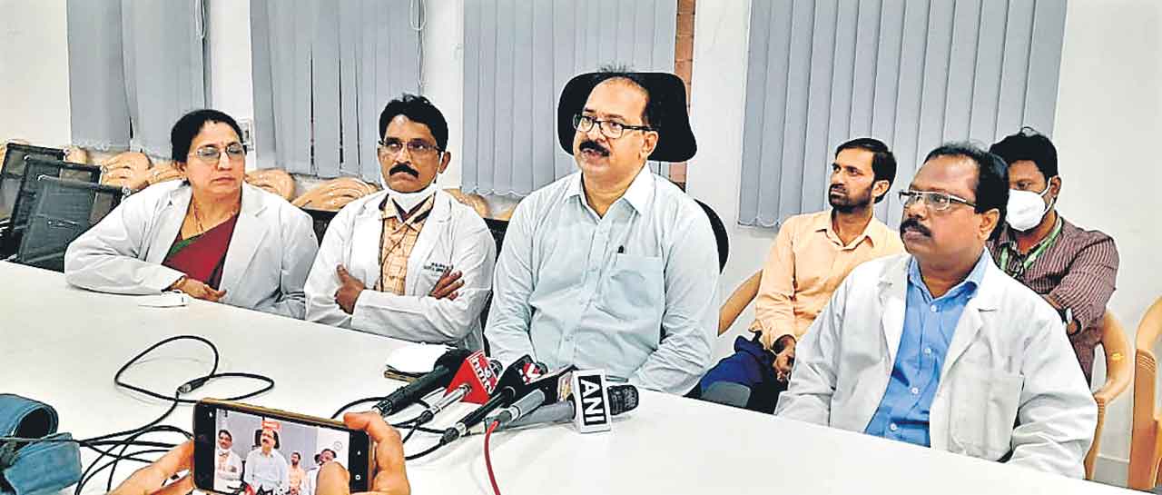 కొత్త వేరియంట్‌తో ముప్పులేదు