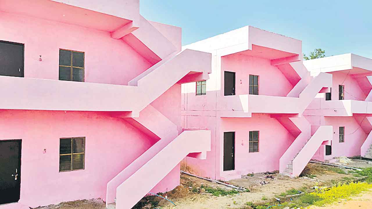 స్వరాష్ట్రంలో సొంతింటి కల సాకారం