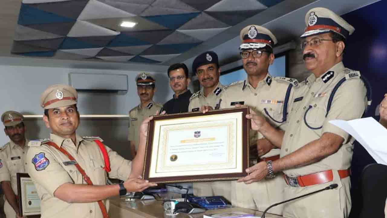 ఉత్తమ ఠాణాగా ఆదిలాబాద్‌ వన్‌టౌన్‌