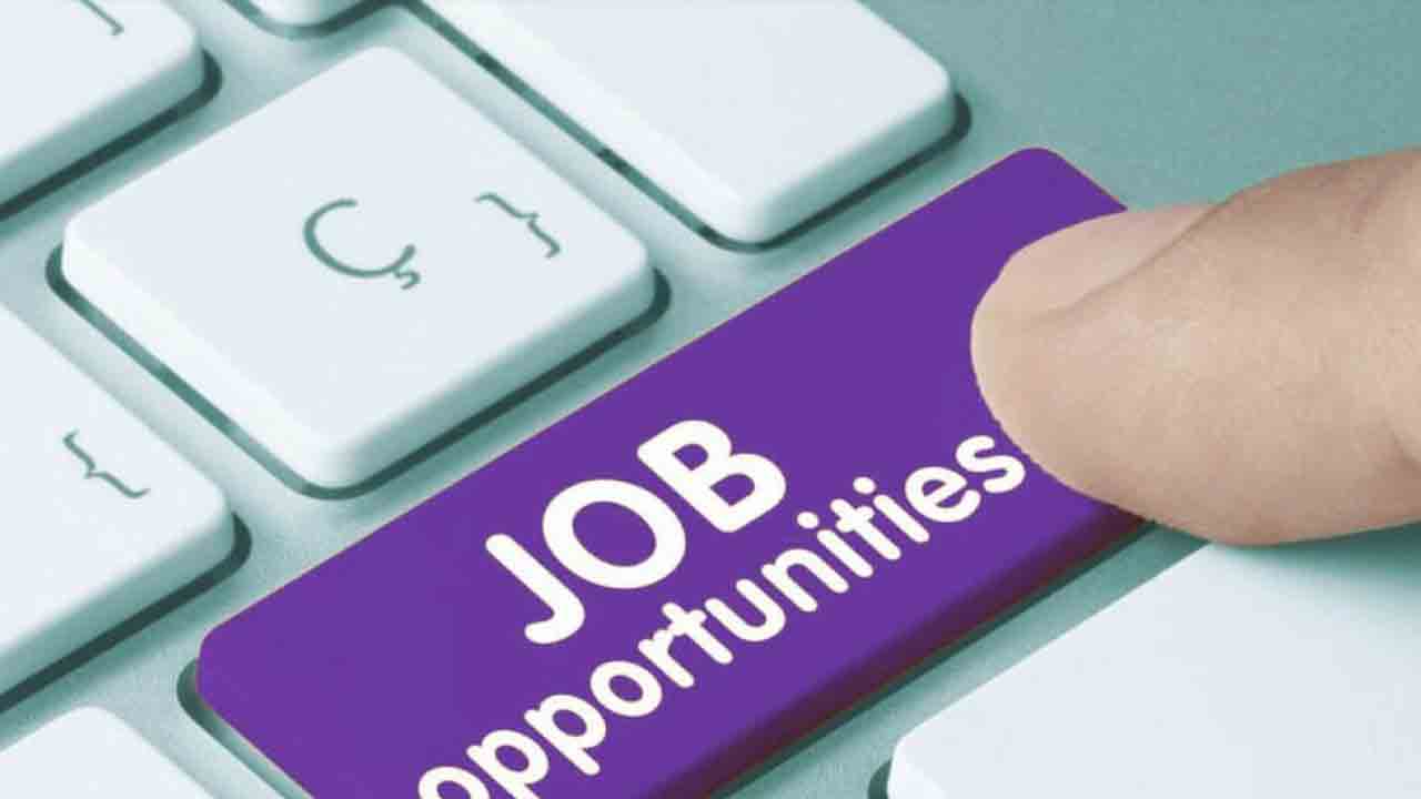 1365 పోస్టులతో గ్రూప్‌-3.. నోటిఫికేషన్‌ విడుదలచేసిన టీఎస్‌పీఎస్సీ