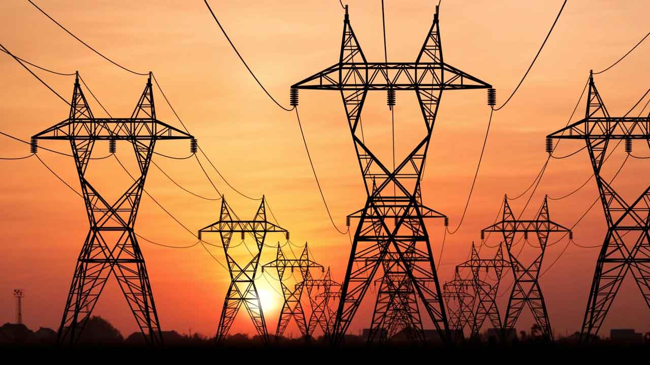 వెల్లుల్ల అన్నదాతలు ఆదర్శం