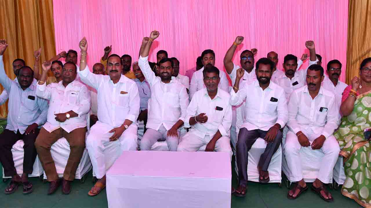 మా మద్దతు మీకే