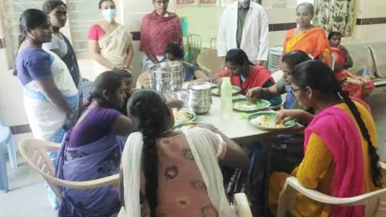 గర్భిణుల చూపు.. సర్కారు దవాఖానల వైపు