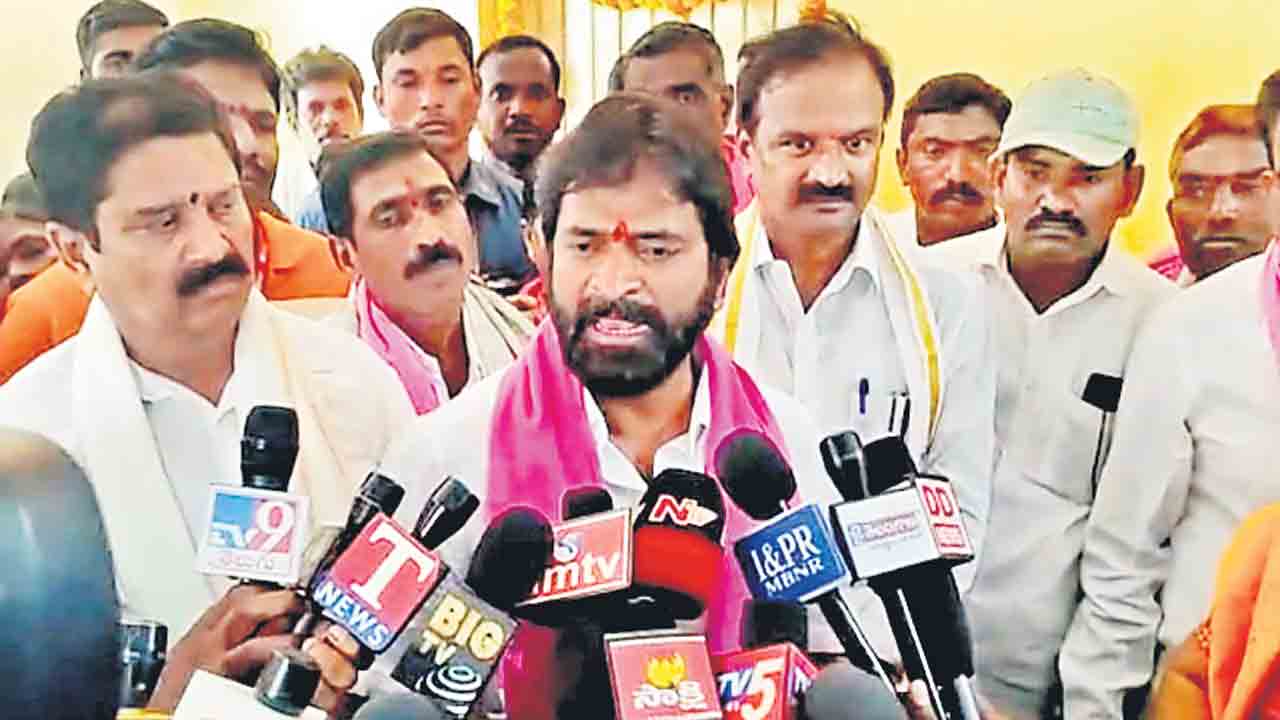 అలజడికే షర్మిల కుట్ర