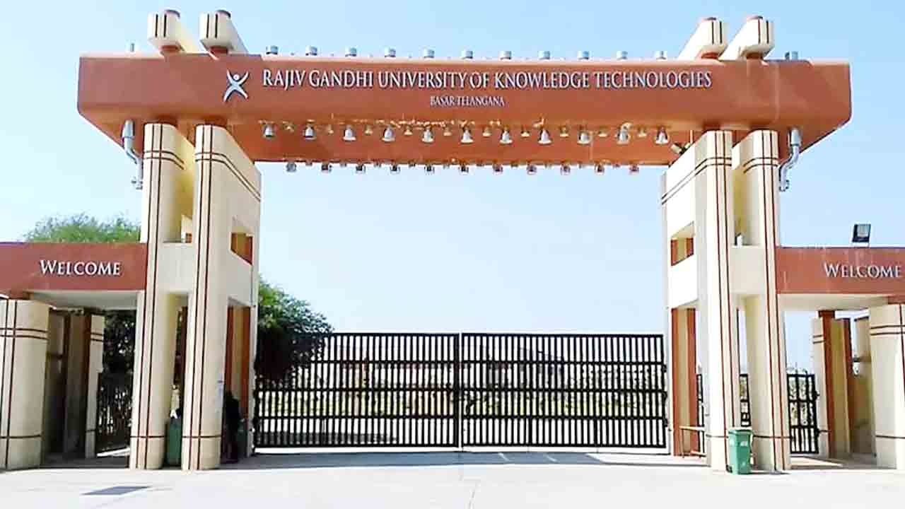 బాసర ట్రిపుల్‌ ఐటీలో గ్రీన్‌ హబ్‌