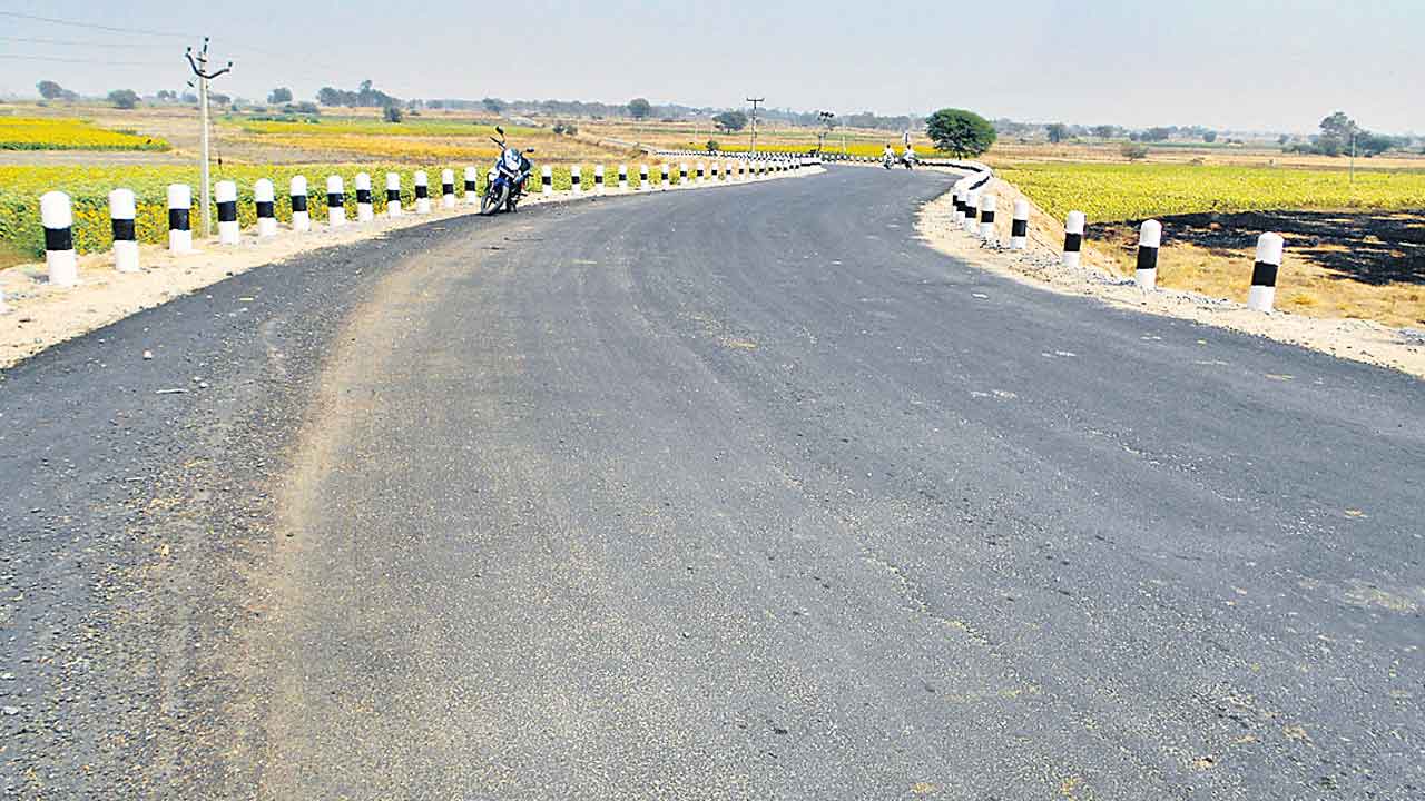 రహదారులకు మహర్దశ