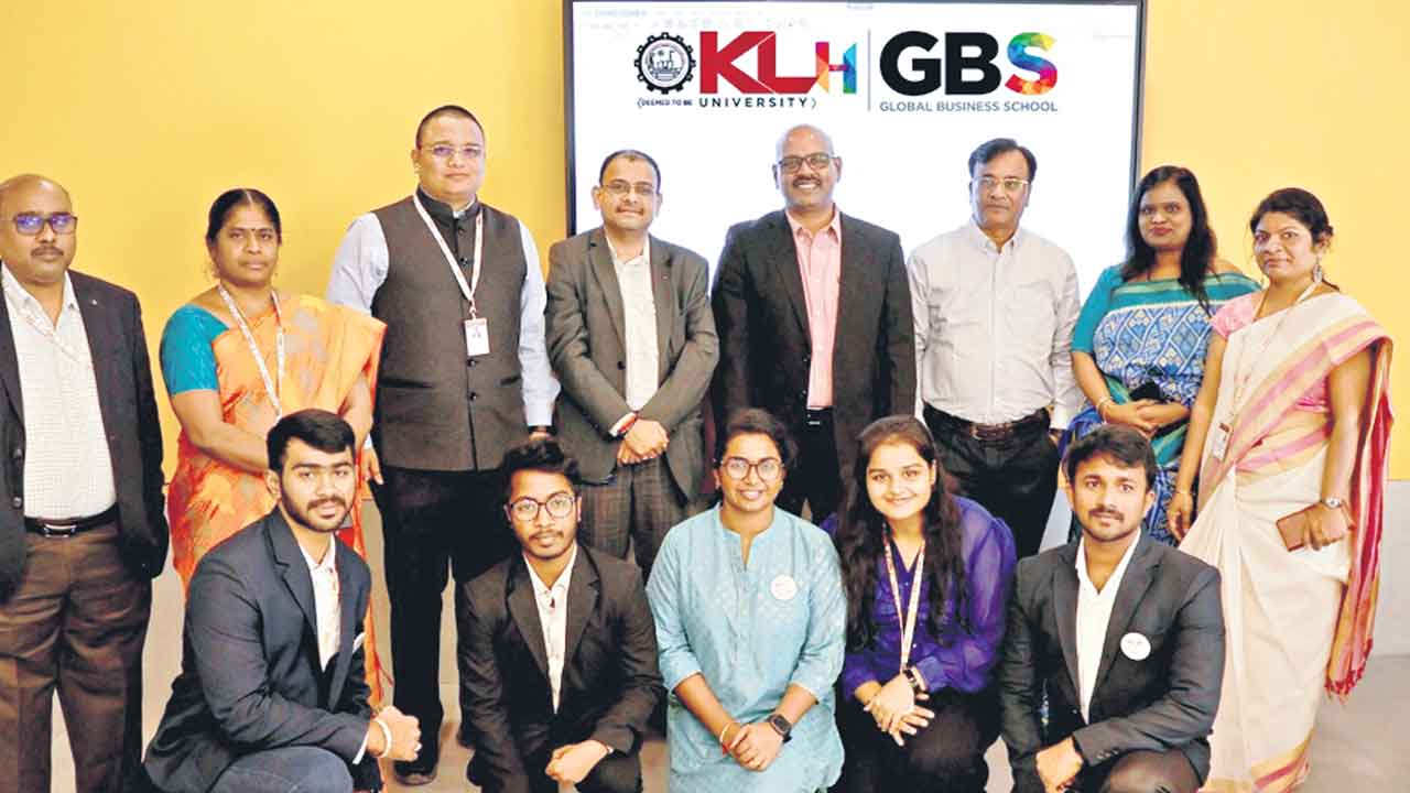 కేఎల్‌ వర్సిటీలో బిజినెస్‌ అనలిటిక్స్‌ ల్యాబ్‌