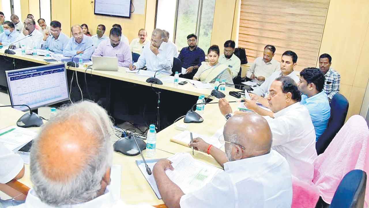 వరదకు కట్టడి