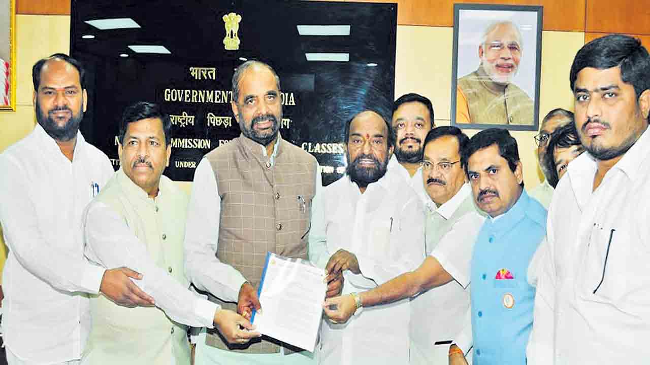 వీరశైవ లింగాయత్లను ఓబీసీల్లో చేర్చండి
