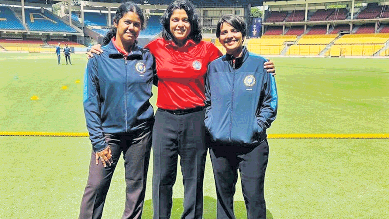 రంజీ ట్రోఫీలో మహిళా అంపైర్లు