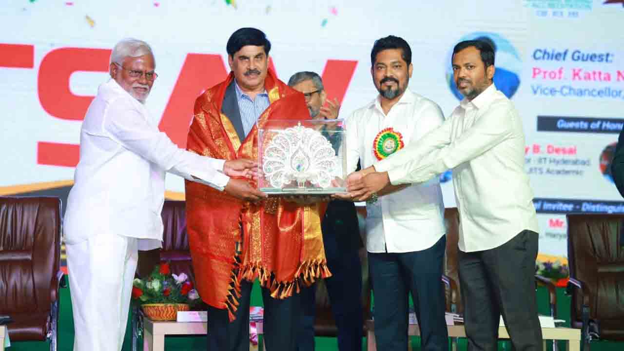 విద్యార్థుల కల సాకారం చేస్తున్న జ్యోతిష్మతి