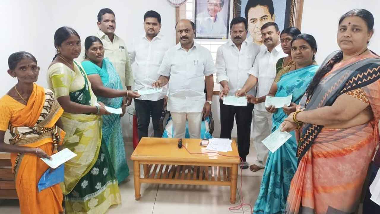 నిరుపేదలకు వరం.. సంక్షేమ పథకాలు