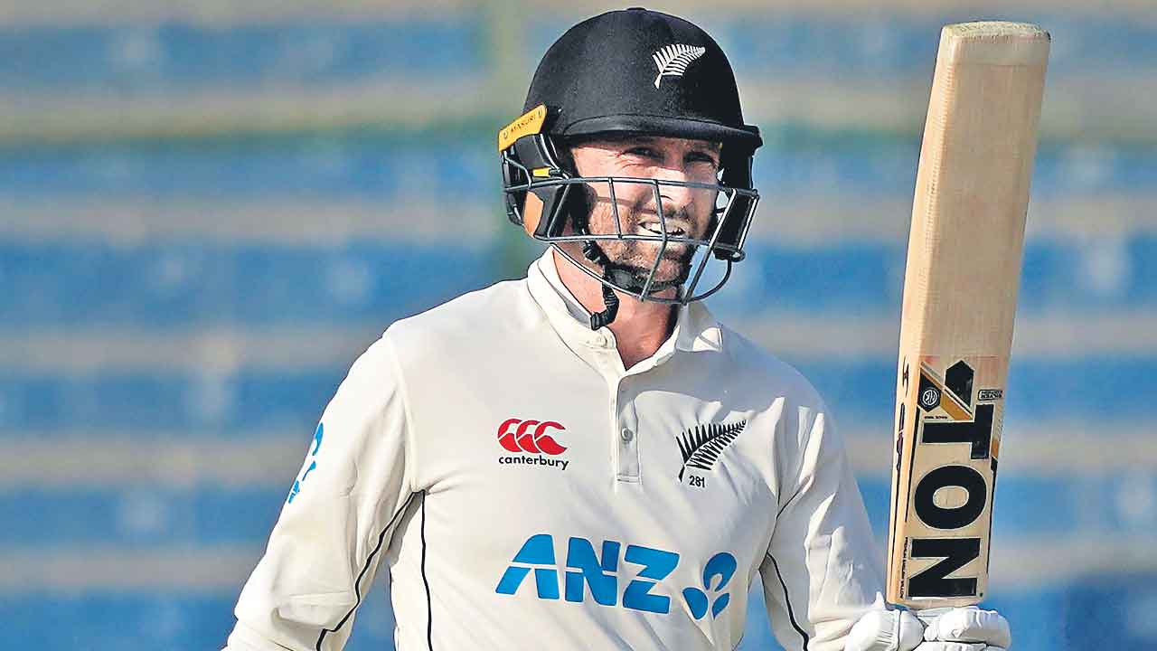 కివీస్‌ దీటుగా..