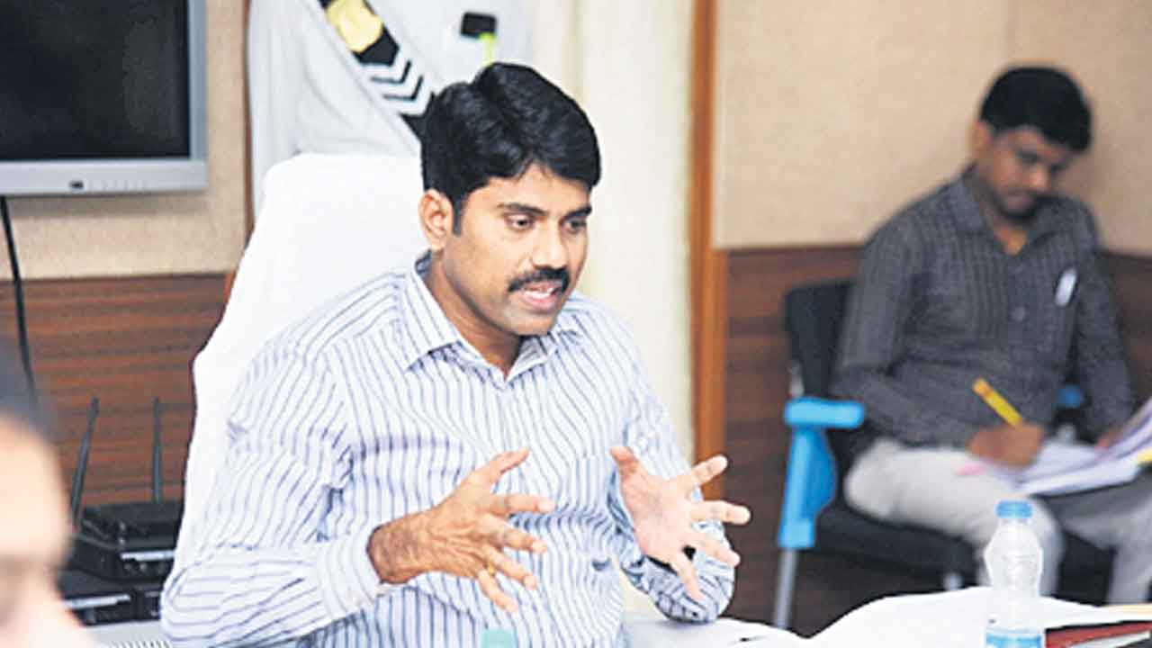 జనవరి మొదటివారంలోగా బడుల్లో పనులు పూర్తిచేయాలి