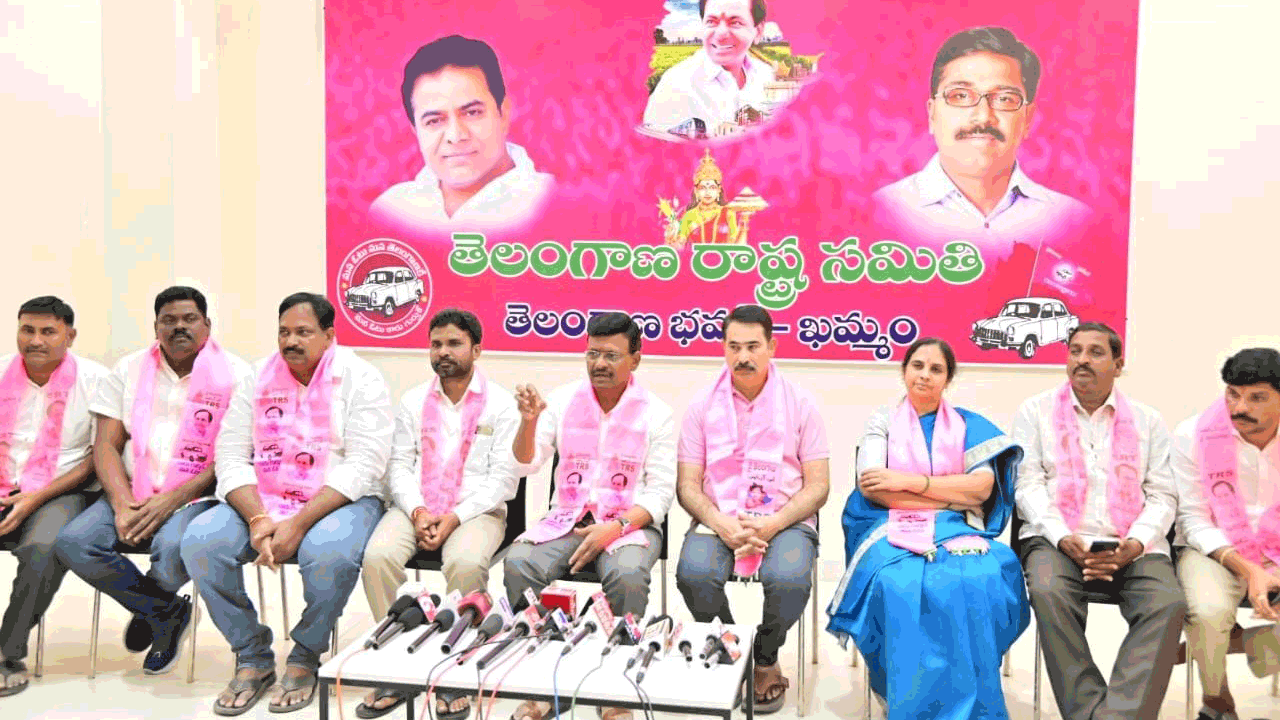 బీజేపీకి వ్యతిరేకంగా పోరాడుతాం