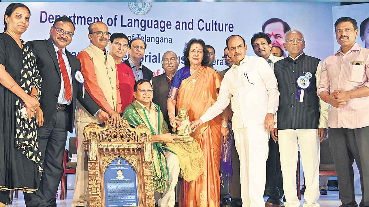 అభివృద్ధిలో తెలంగాణ నంబర్‌ వన్‌