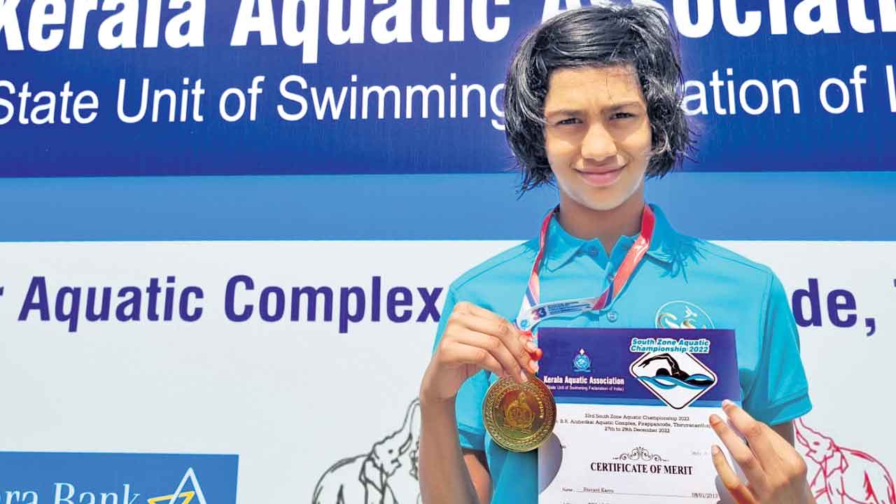 శివానీ డబుల్‌ ధమాకా