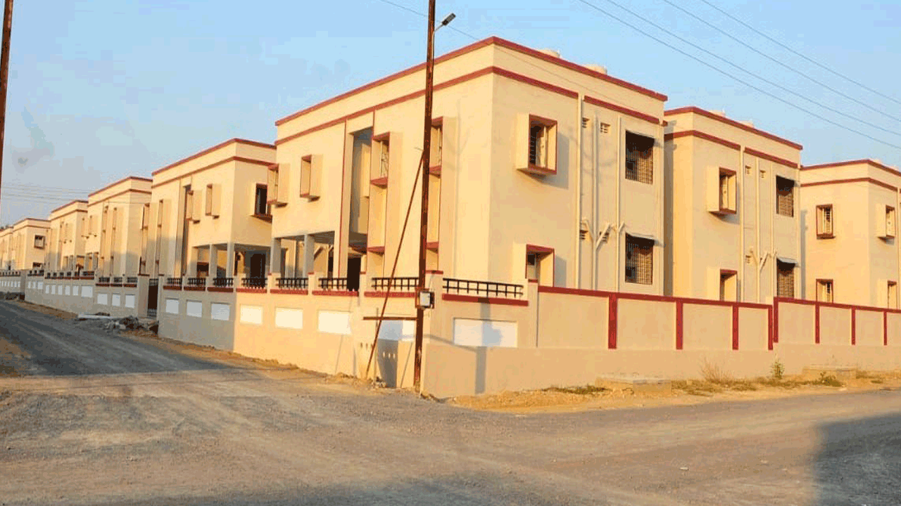 గని కార్మికులకు గృహయోగం