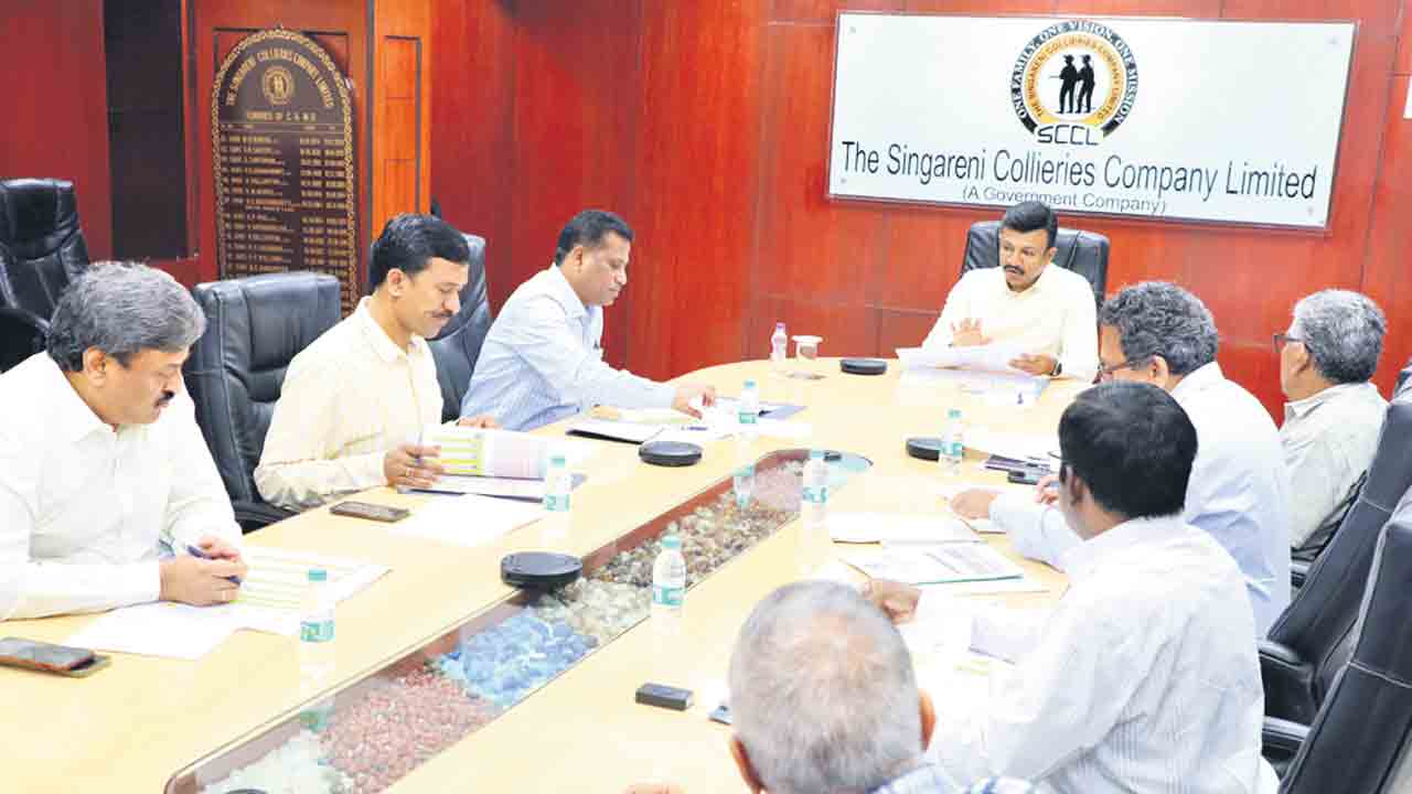 రోజుకు 2.3 లక్షల టన్నుల బొగ్గు ఉత్పత్తి చేయాలి