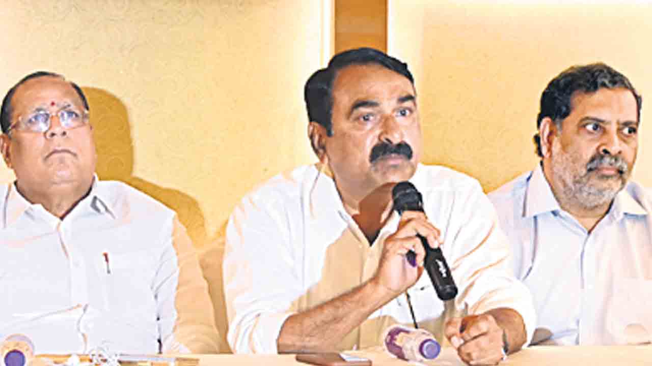 మక్కల కేటాయింపు పారదర్శకమే