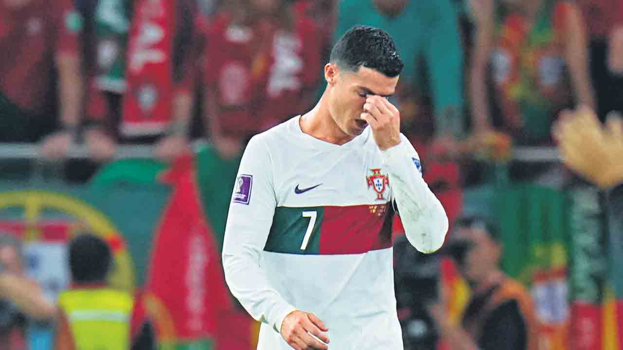 రొనాల్డో కల చెదిరే.. పోర్చుగల్‌కు మొరాకో షాక్‌